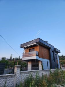 Konut-Villa