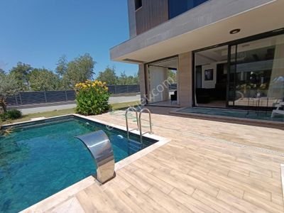 Konut-Villa