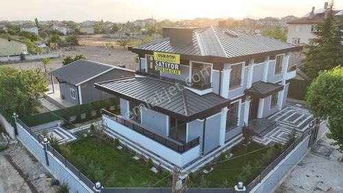 Konut-Villa