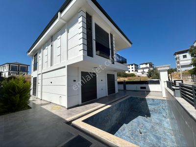Konut-Villa