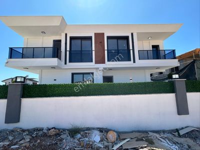Konut-Villa