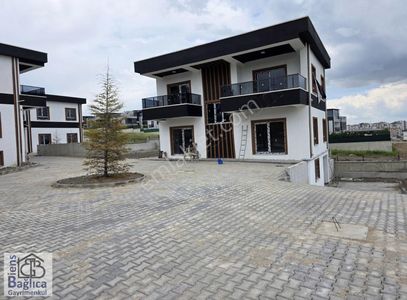 Konut-Villa