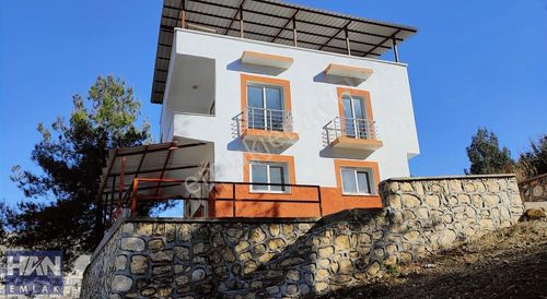 Konut-Villa