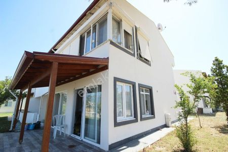 Konut-Villa