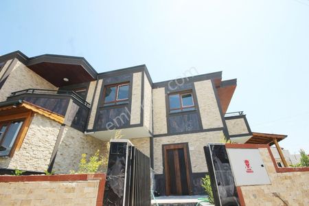 Konut-Villa