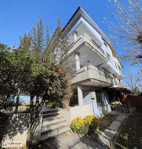 Konut-Villa