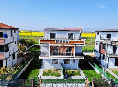 Konut-Villa