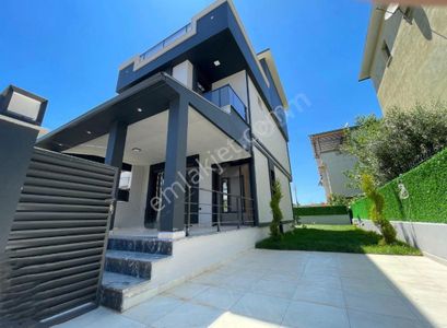 Konut-Villa