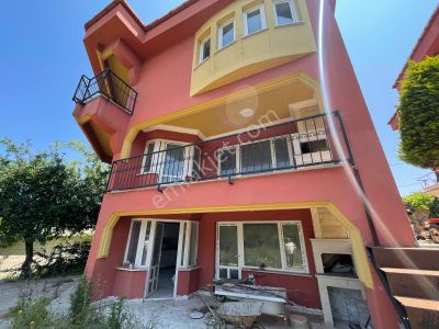 Konut-Villa