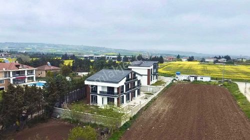 Konut-Villa