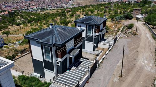 Konut-Villa
