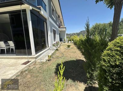 Konut-Villa