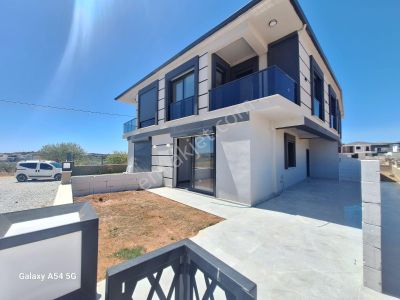 Konut-Villa