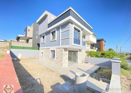 Konut-Villa