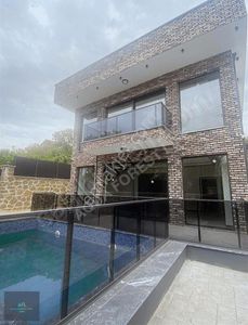 Konut-Villa