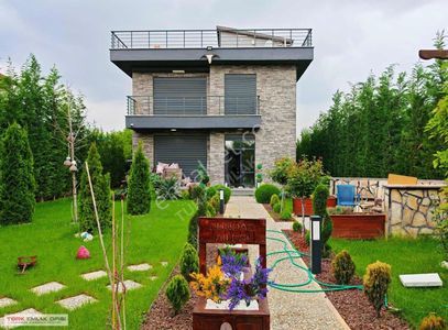 Konut-Villa