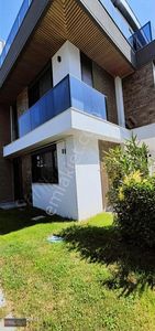 Konut-Villa