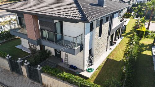 Konut-Villa