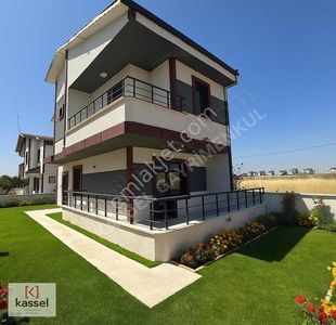 Konut-Villa