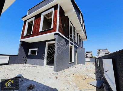 Konut-Villa