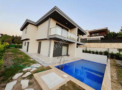 Konut-Villa