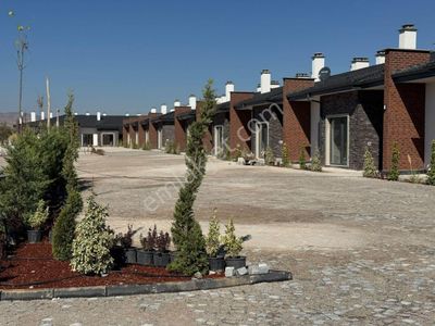 Konut-Villa