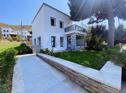 Konut-Villa