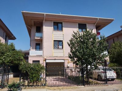 Konut-Villa