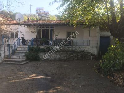 Konut-Köy Evi