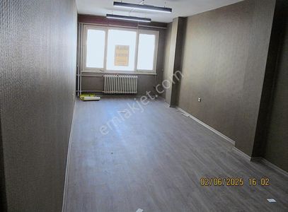 İşyeri-İşhanı Katı