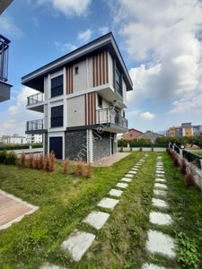 Konut-Villa