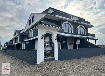 Konut-Villa