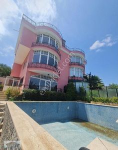 Konut-Villa