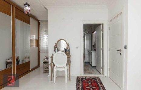 Konut-Villa