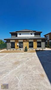 Konut-Villa