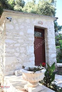 Konut-Villa
