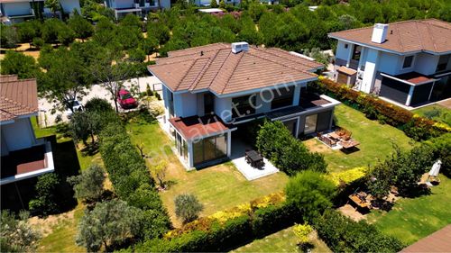 Konut-Villa