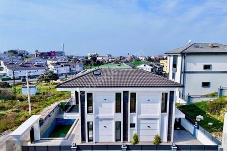 Konut-Villa