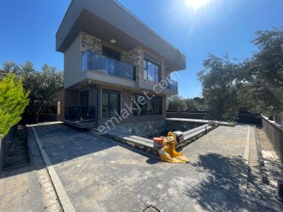 Konut-Villa