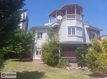 Konut-Villa