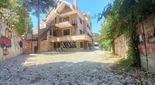 Konut-Villa