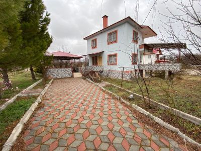 Konut-Villa