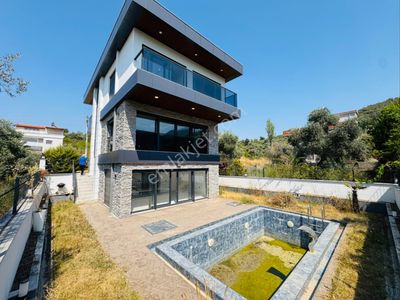 Konut-Villa