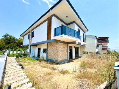 Konut-Villa