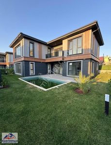 Konut-Villa