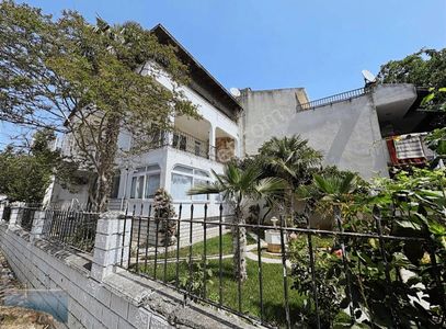 Konut-Villa