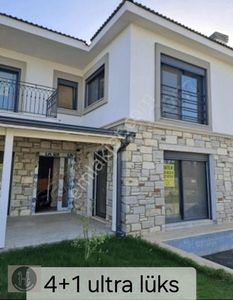Konut-Villa