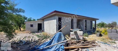 Konut-Villa