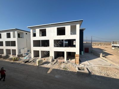 Konut-Villa