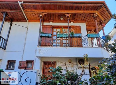 Konut-Villa